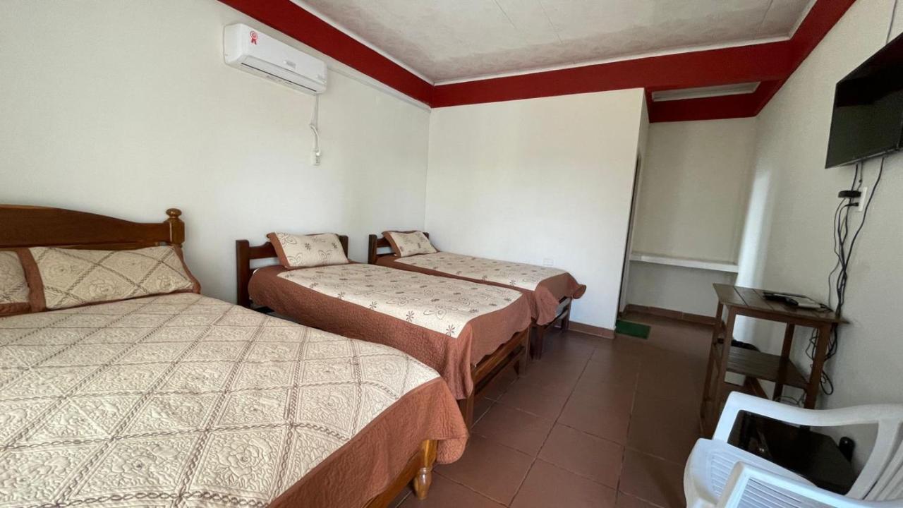 Hotel Puerto Selva บียา ตูนาริ ภายนอก รูปภาพ